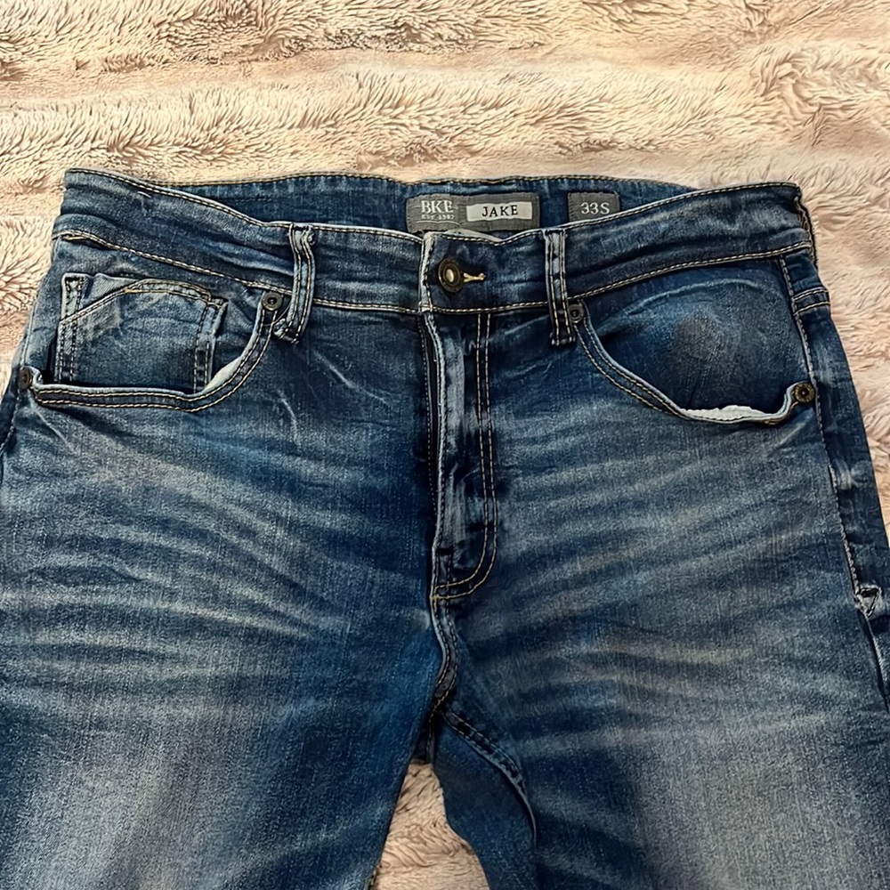 Buckle Jeans